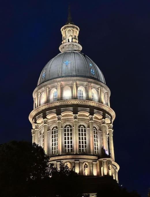 شقة Le Tiki De Notre-Dame - Duplex Vue Cathedrale بولون-سور-مير المظهر الخارجي الصورة